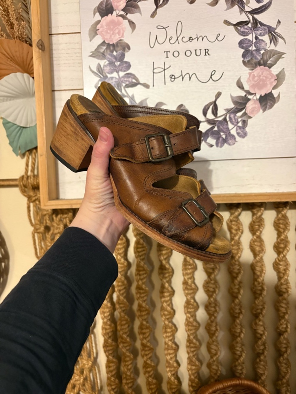 Beautiful freebird chunky sandals size 10